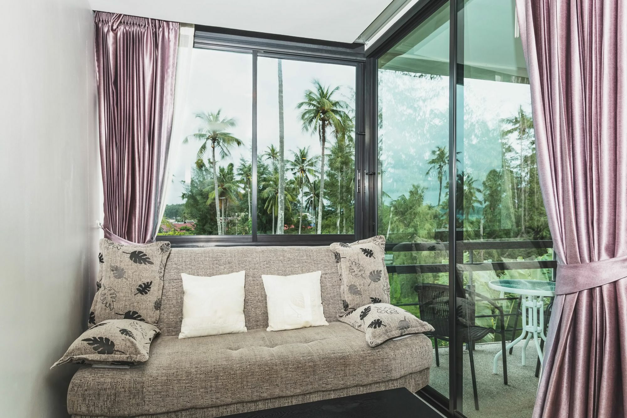 Condo In Bangtao In Kris Condo 402 Phuket Eksteriør bilde