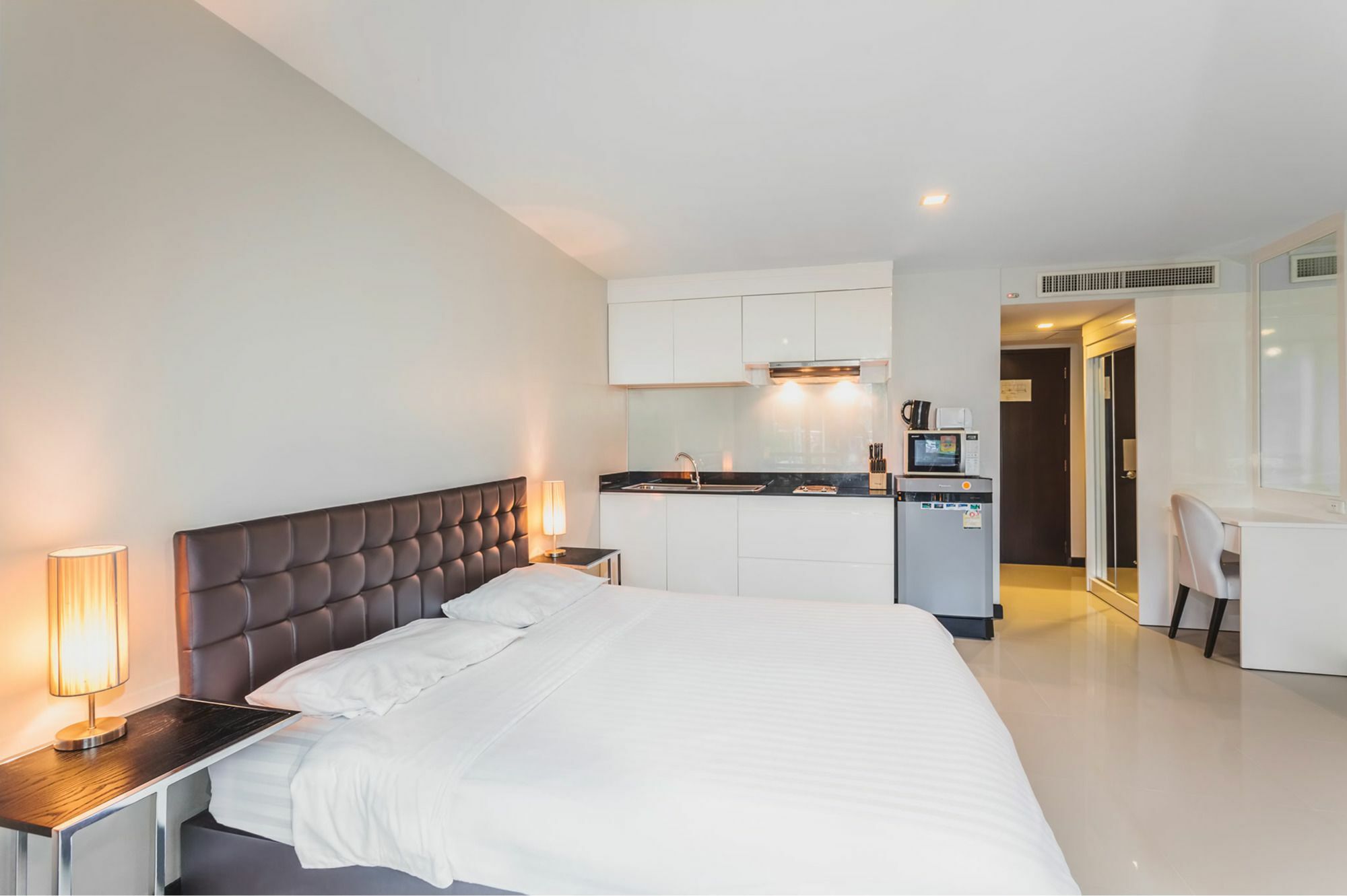 Condo In Bangtao In Kris Condo 402 Phuket Eksteriør bilde